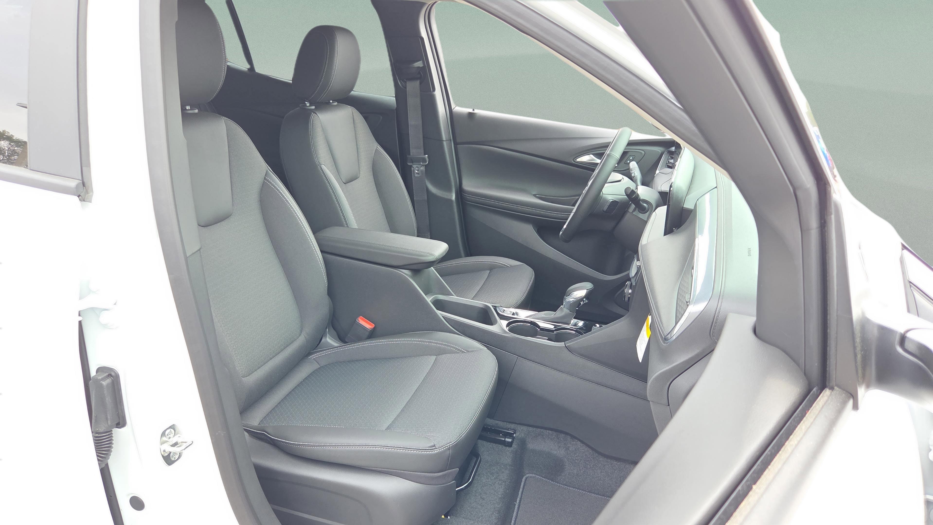 New 2026 Buick Encore GX Preferred w/ Advanced Technology Package image 21