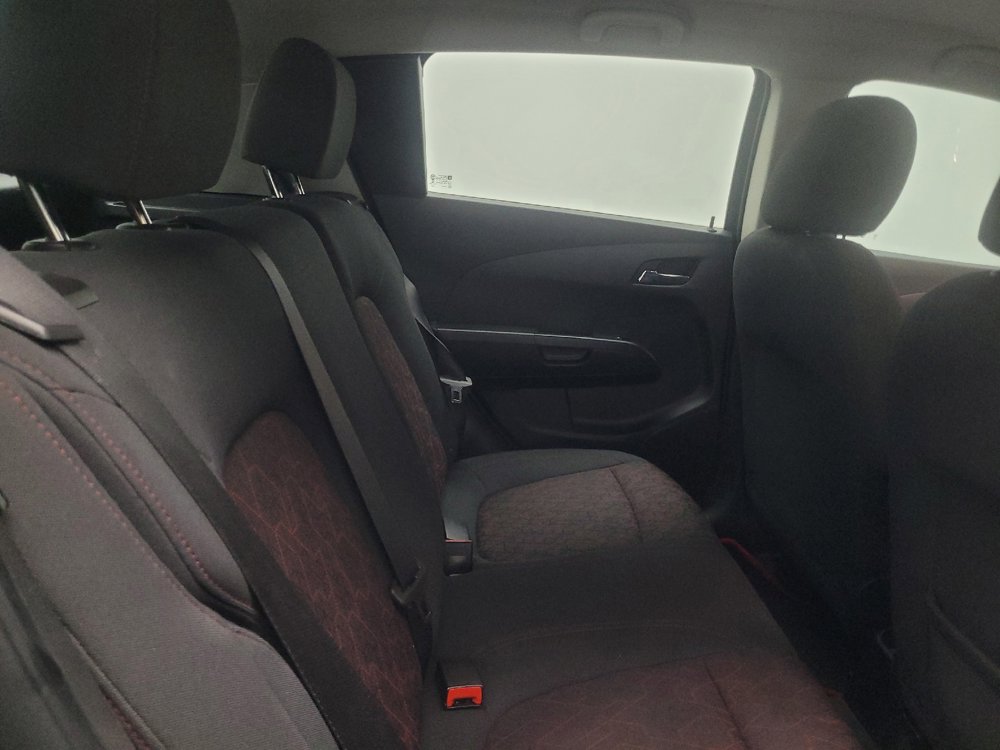 Used 2018 Chevrolet Sonic LT FWD image 19