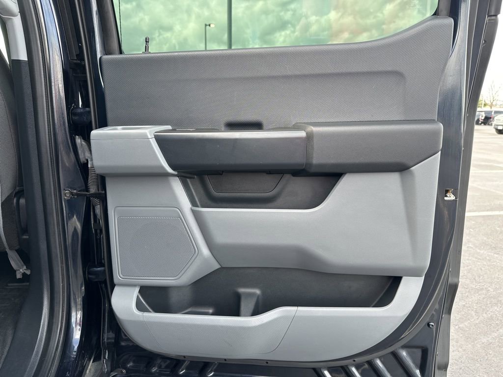 Used 2022 Ford F150 XL w/ Trailer Tow Package image 11