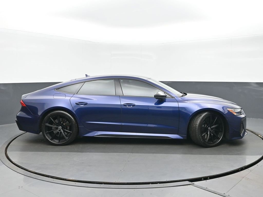 Used 2021 Audi RS 7 Sportback w/ RS 7 Executive Package image 2