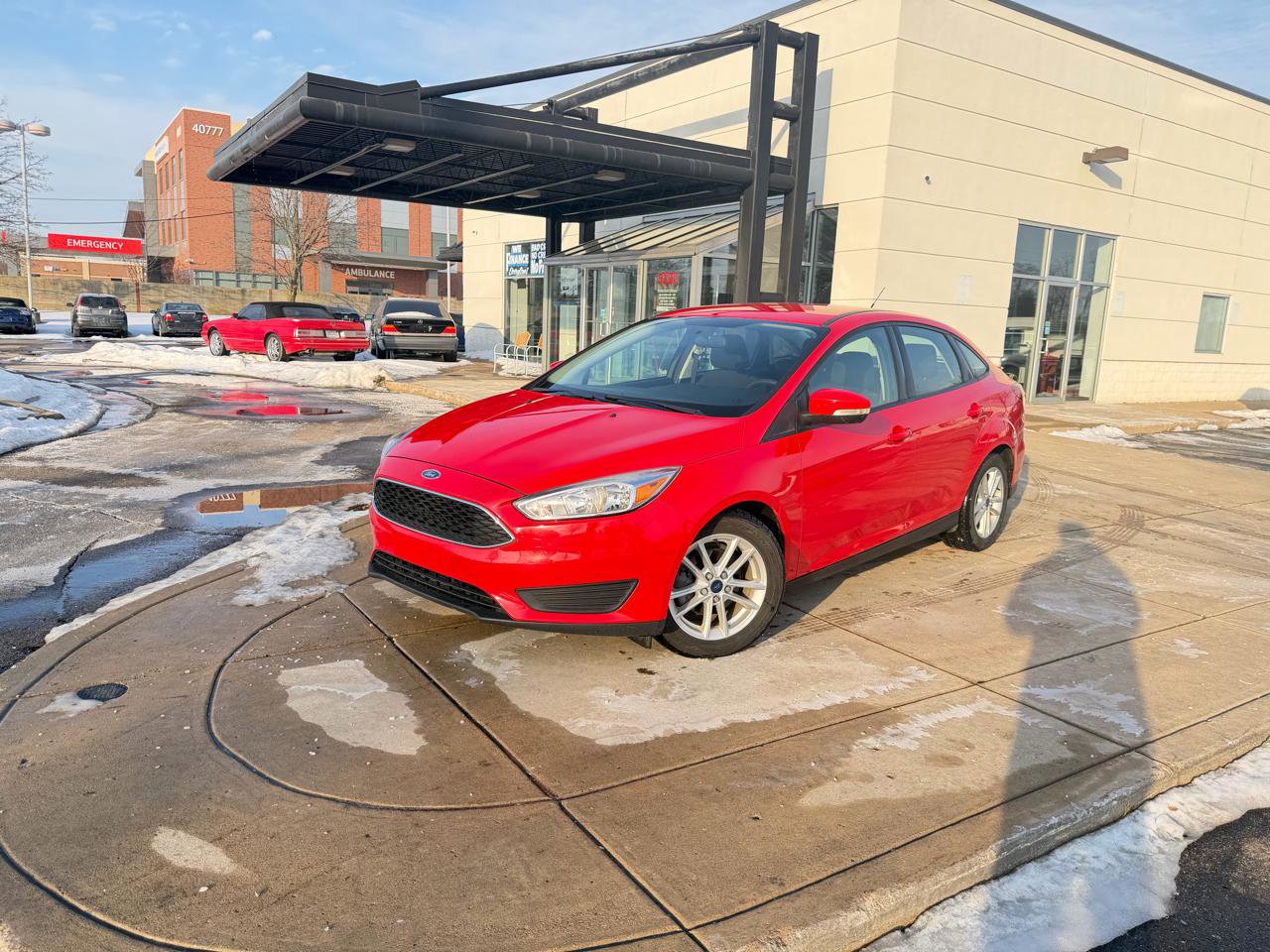 Used 2016 Ford Focus SE image 1