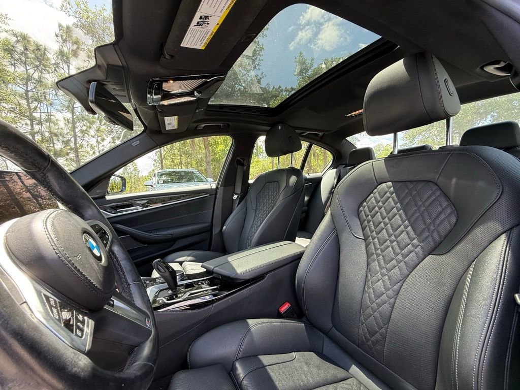 Used 2022 BMW 530i w/ M Sport Package image 23