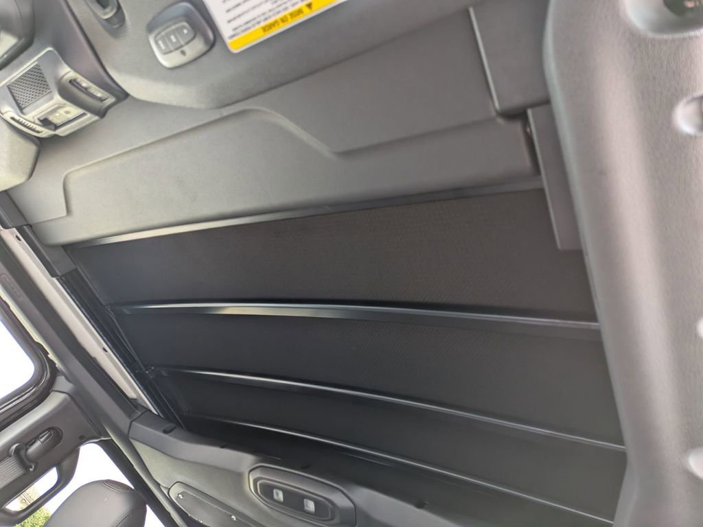 New 2026 Jeep Wrangler Unlimited Rubicon image 21