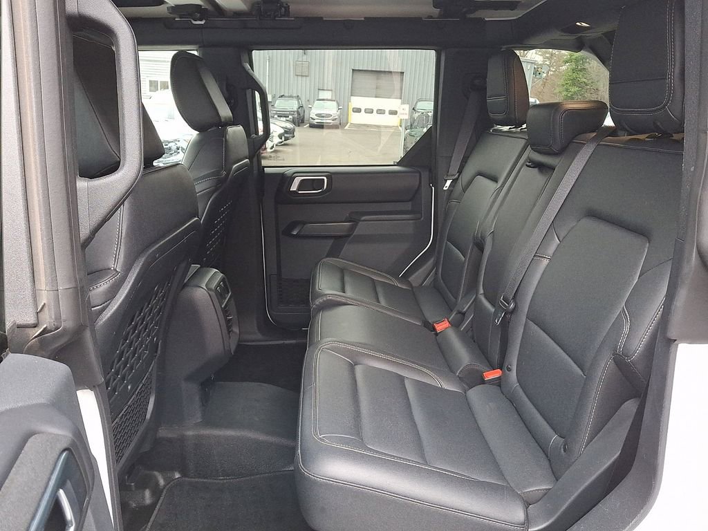 Certified 2025 Ford Bronco Badlands image 10