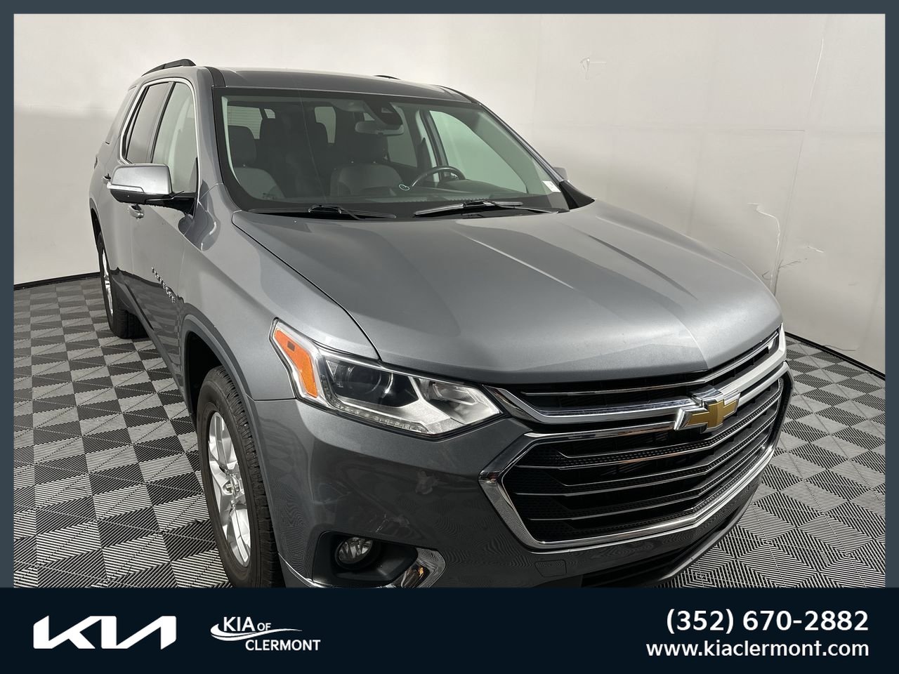 Used 2020 Chevrolet Traverse LT