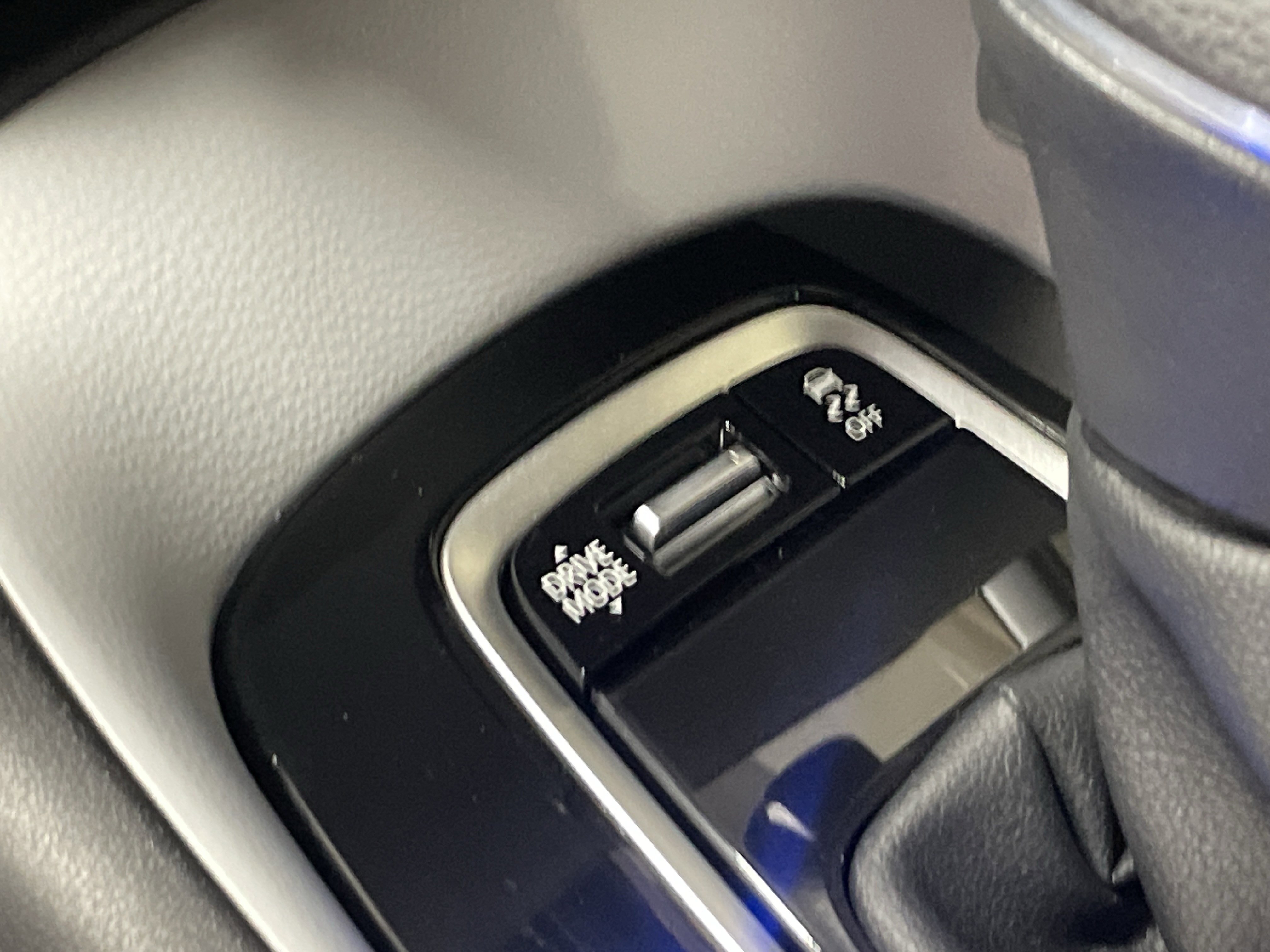 Certified 2026 Toyota Corolla SE FWD image 36