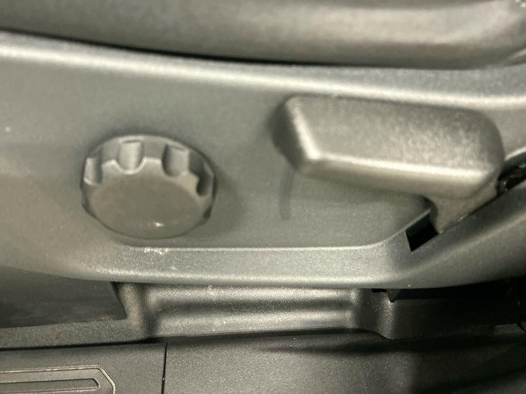 Used 2024 Ford Bronco Big Bend image 10