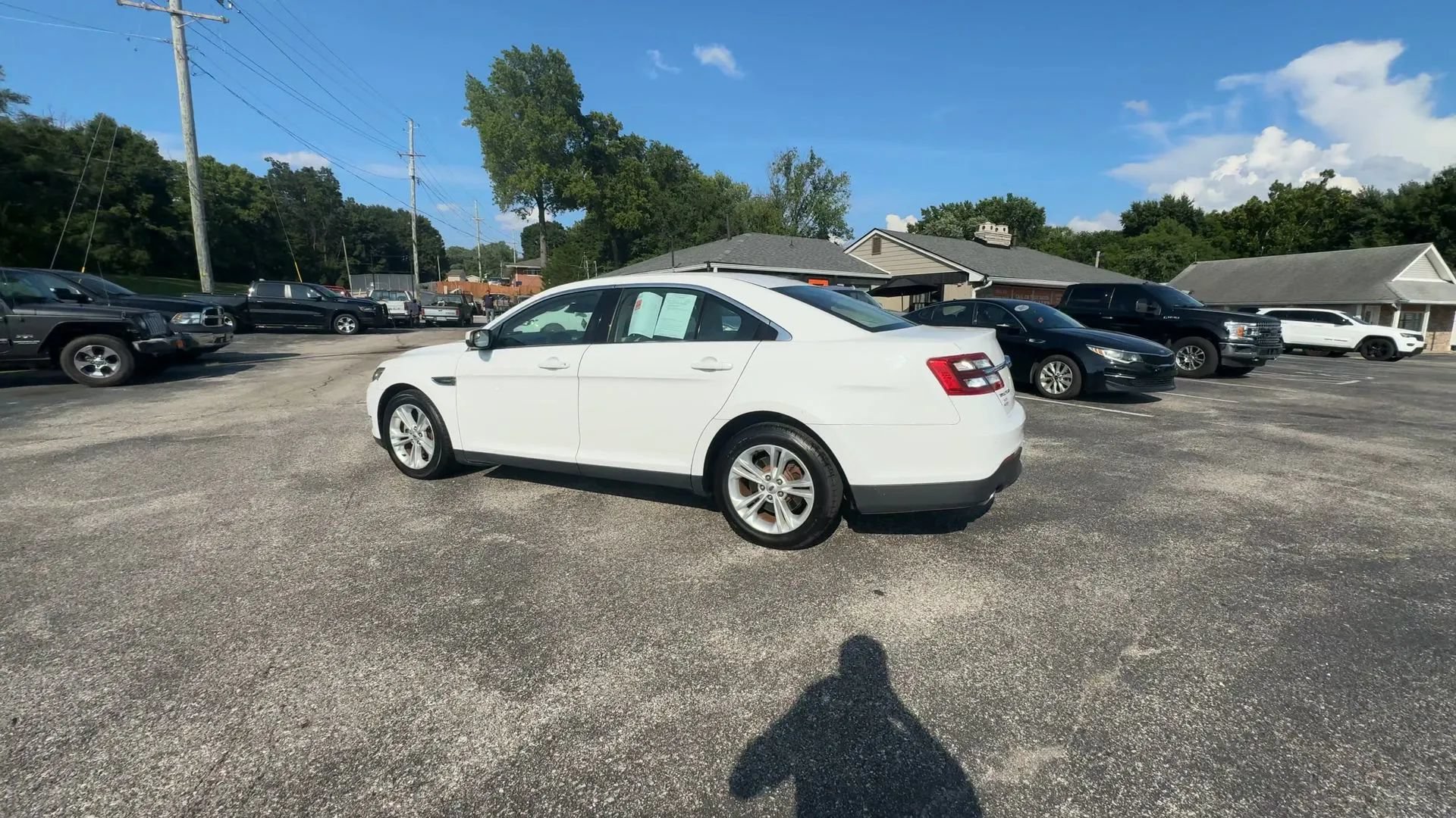 Used 2014 Ford Taurus SEL w/ Equipment Group 201A FWD image 6
