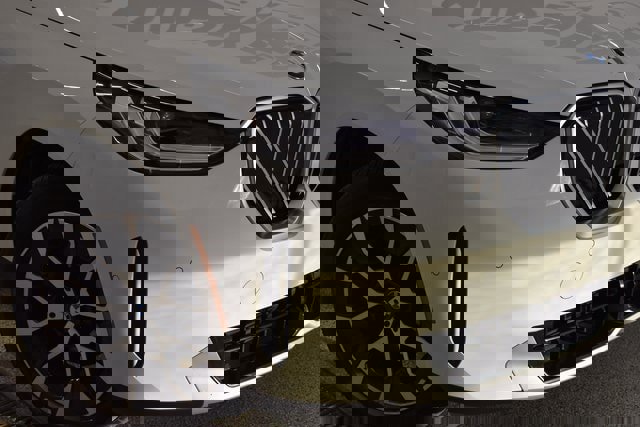 Used 2025 BMW X3 xDrive30i w/ Convenience Package image 15