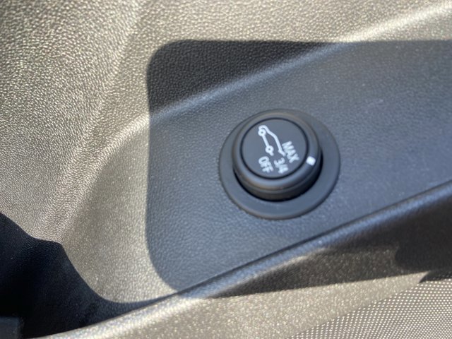 Used 2024 Chevrolet Equinox LT image 47