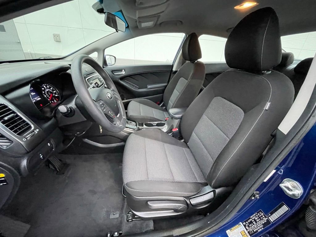 Used 2017 Kia Forte LX image 26