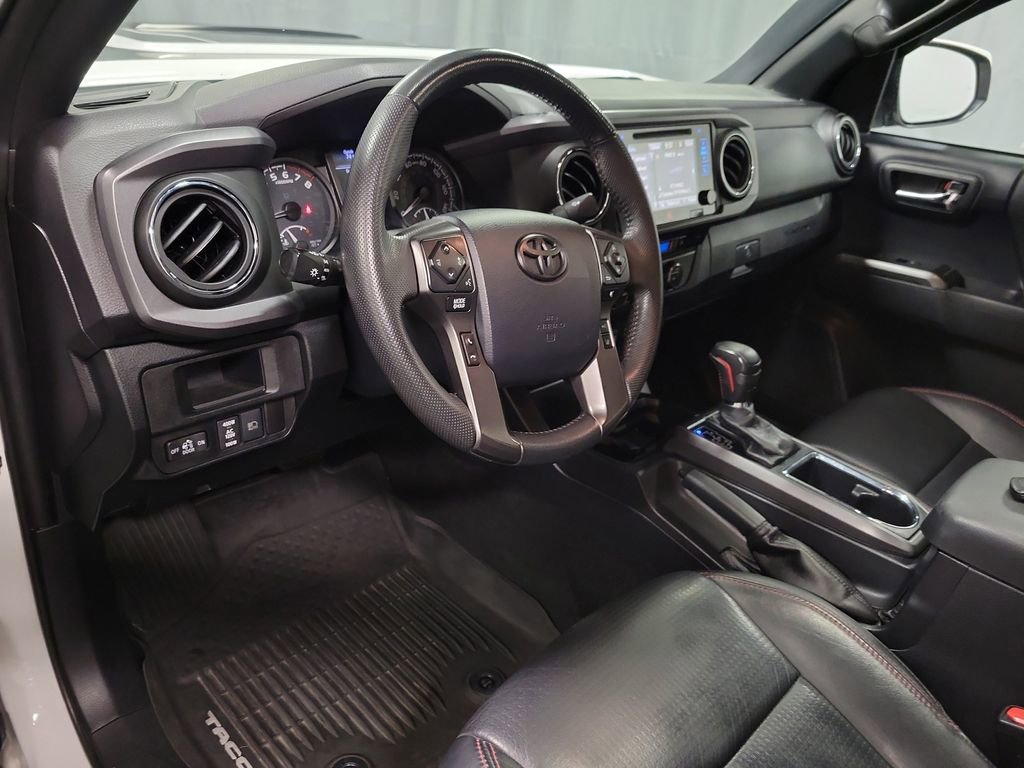 Used 2019 Toyota Tacoma TRD Pro AWD/4WD image 14