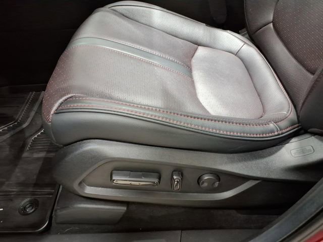 Certified 2025 Honda Pilot Black Edition image 15