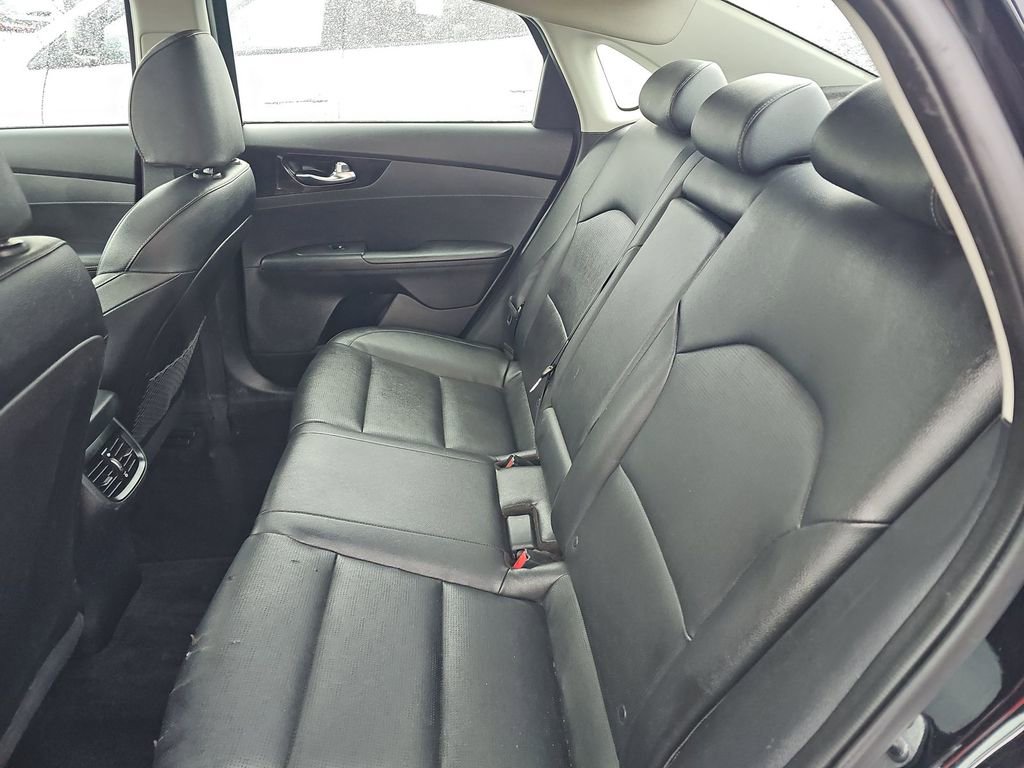 Used 2021 Kia Forte EX FWD image 6