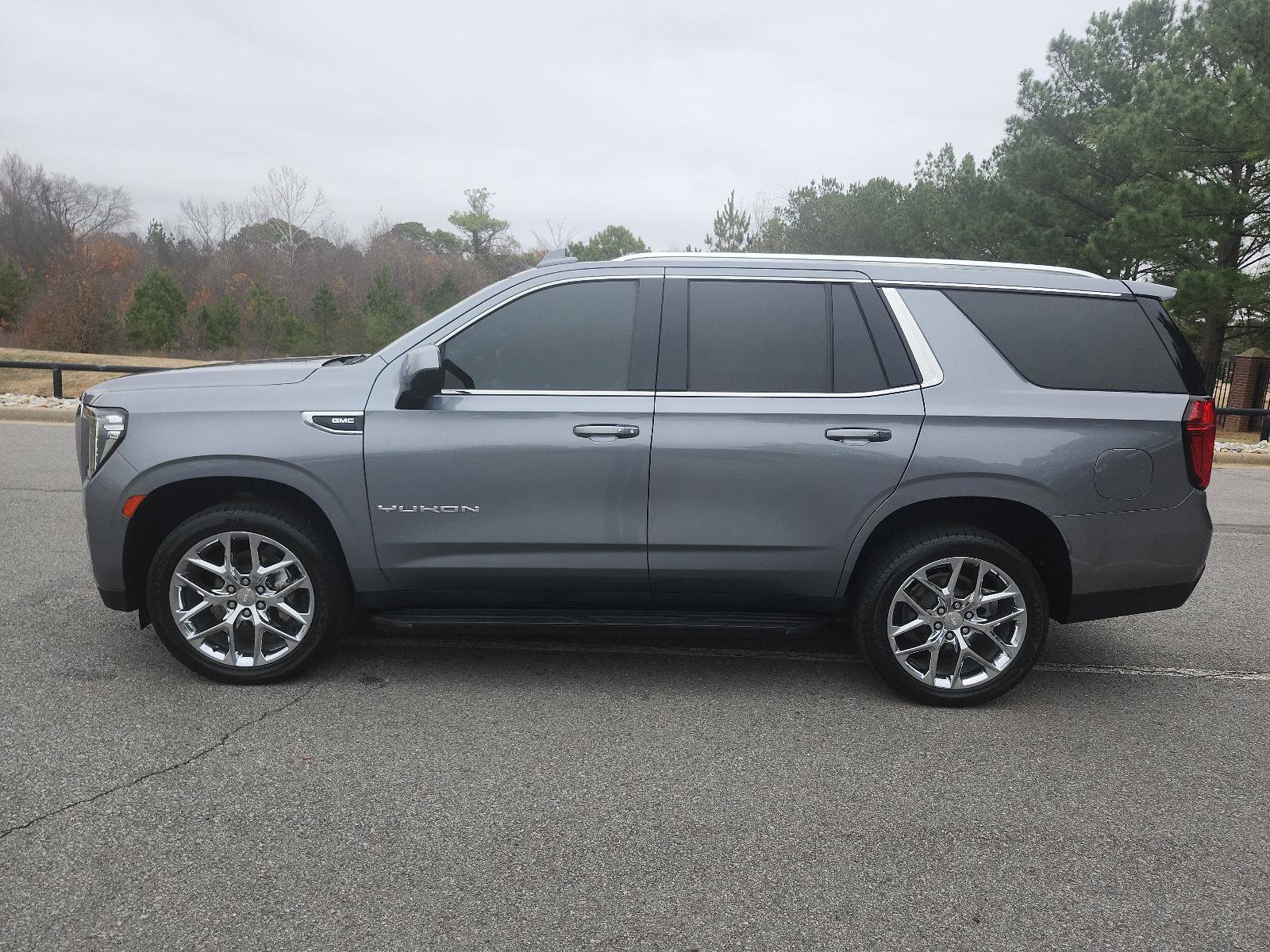 Certified 2022 GMC Yukon SLE w/ Gmc Pro Safety Plus Package image 2