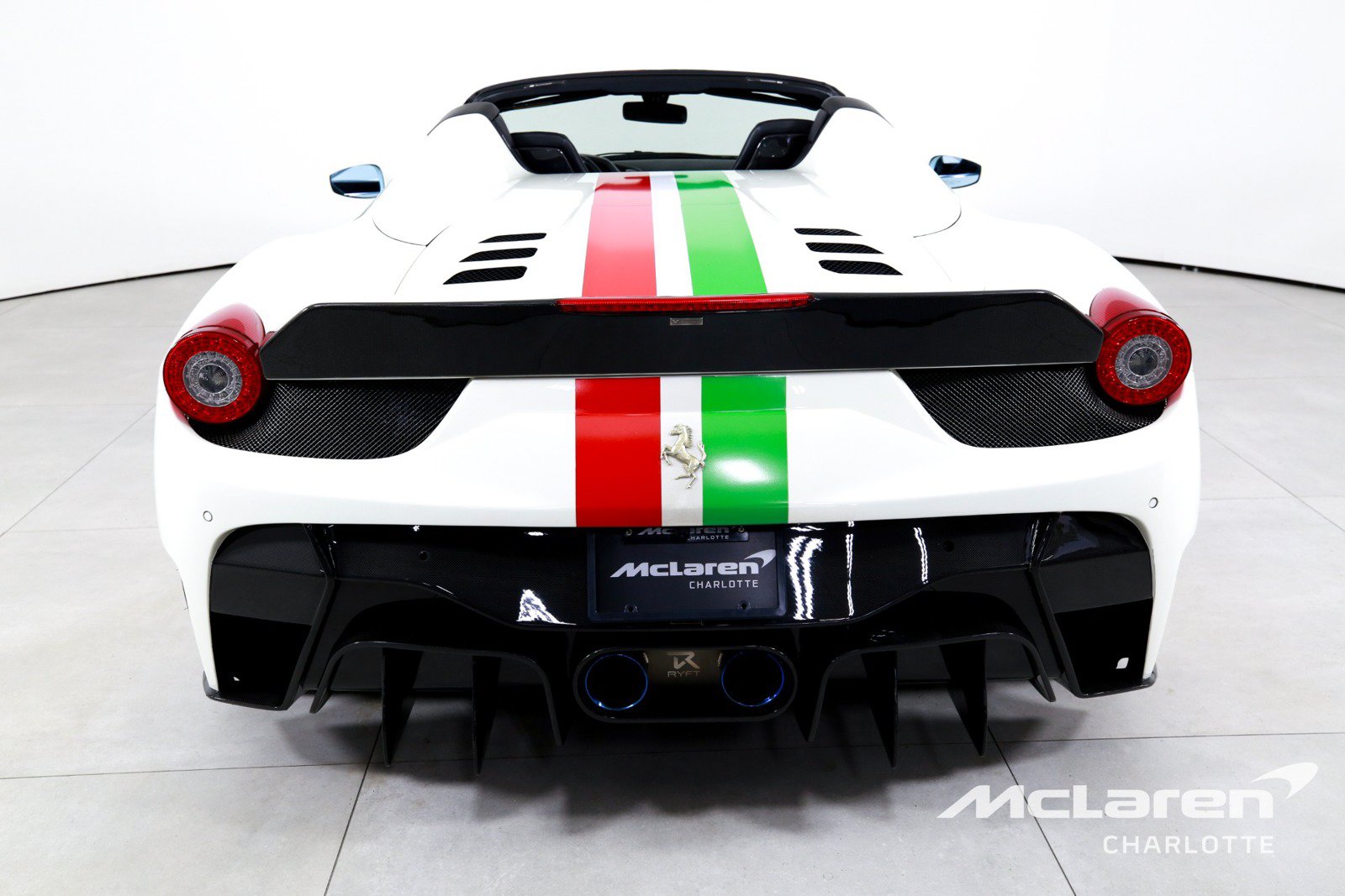 Used 2014 Ferrari 458 Spider RWD image 8