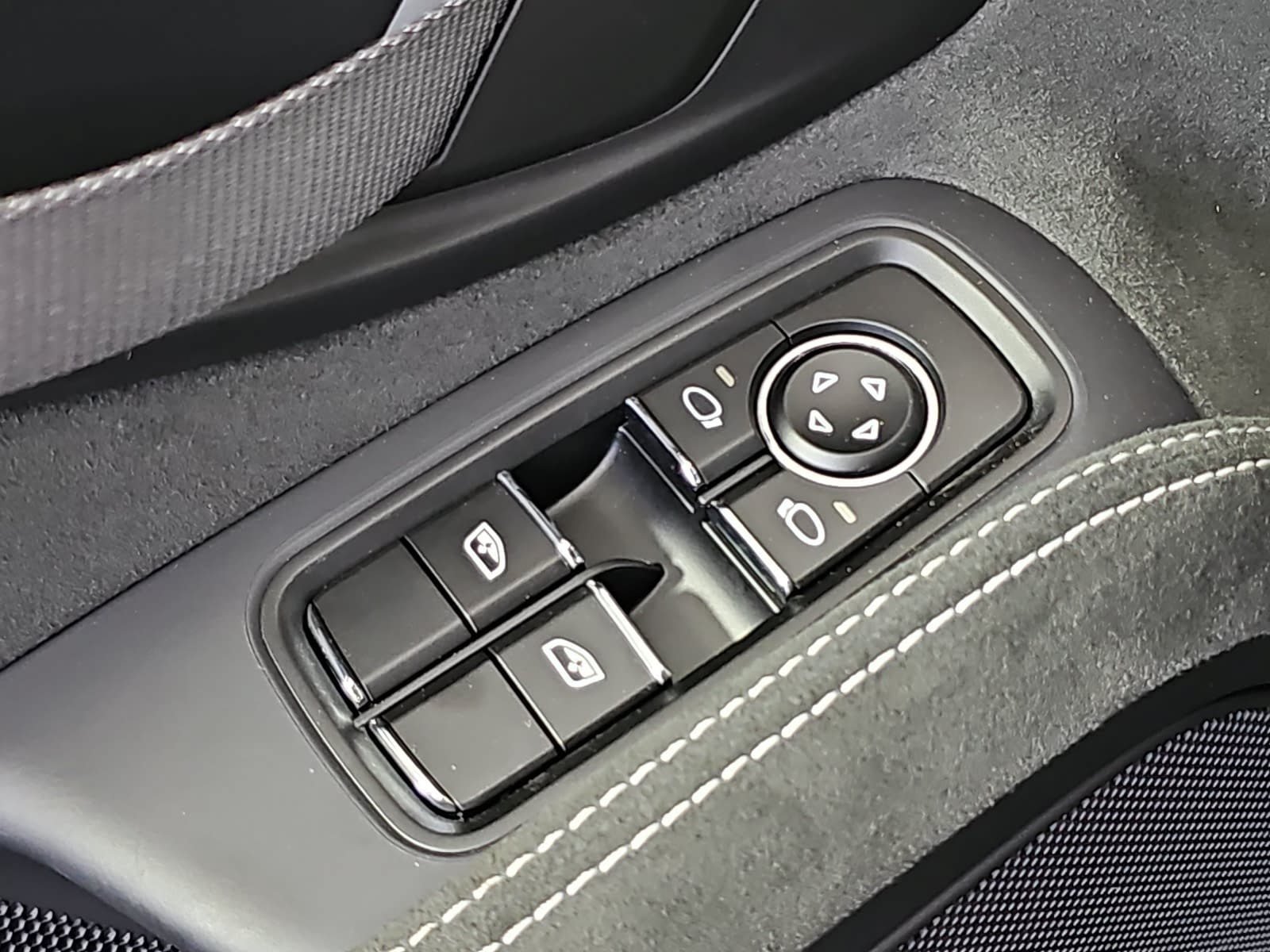Used 2025 Porsche 718 Boxster Spyder RS RWD image 24