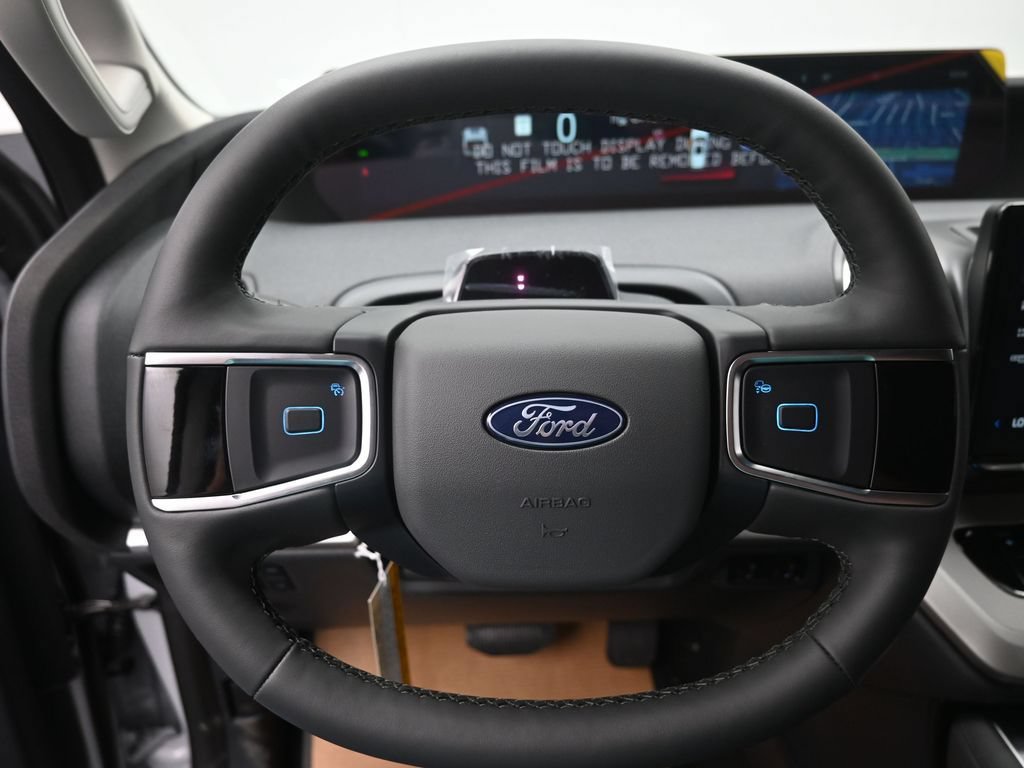 New 2026 Ford Expedition Active RWD image 6