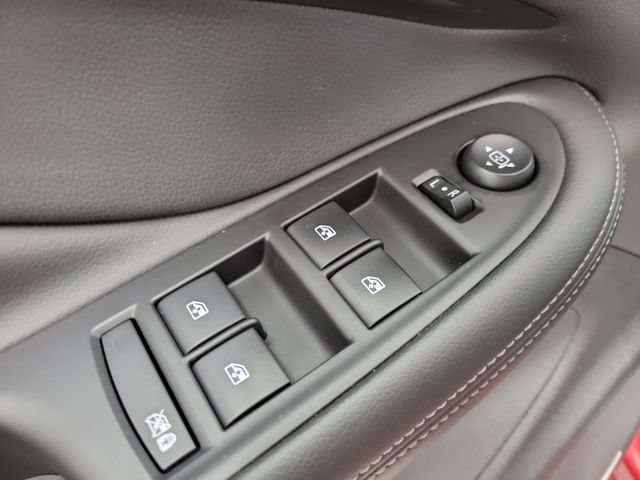 Used 2019 Buick Envision Premium AWD/4WD image 17