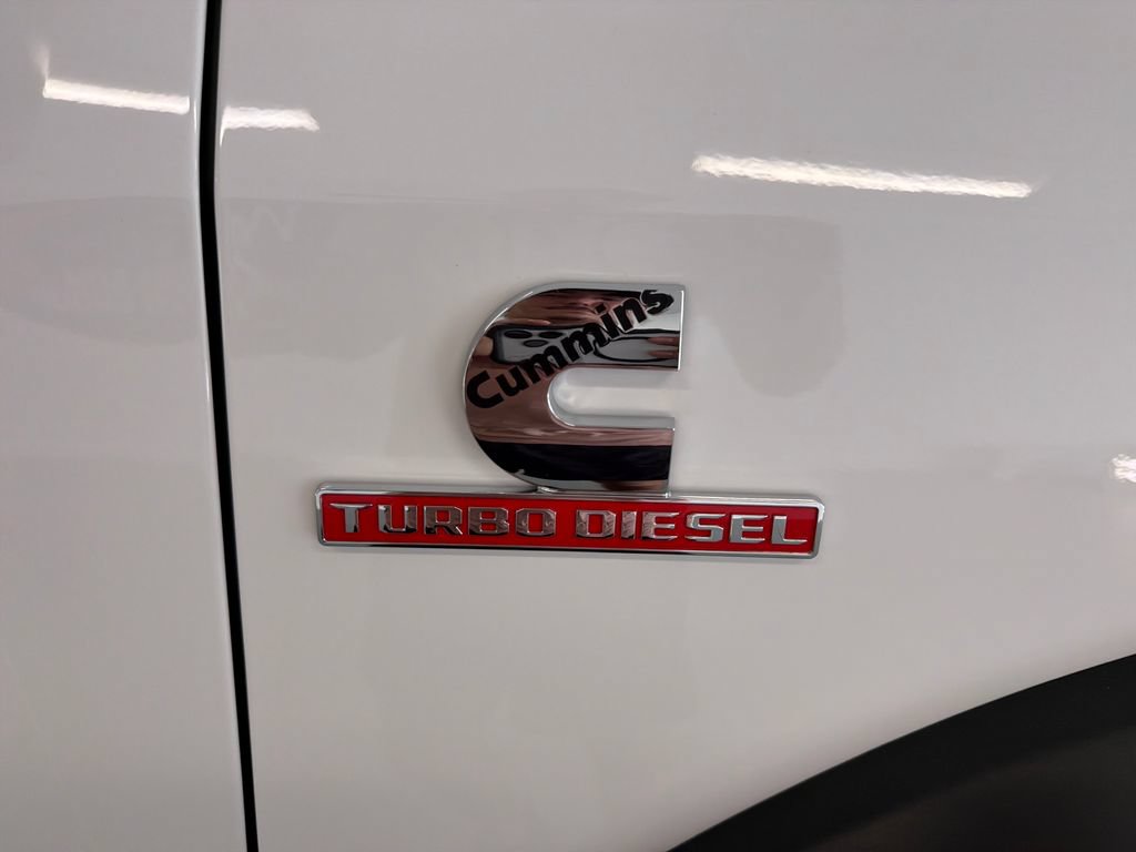 New 2026 RAM 5500 Tradesman w/ Chrome Appearance Group AWD/4WD image 6