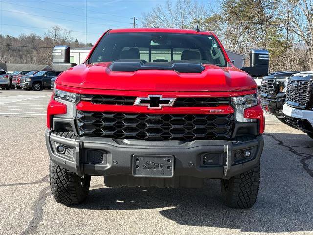 Certified 2024 Chevrolet Silverado 1500 ZR2 w/ ZR2 Bison Edition image 3