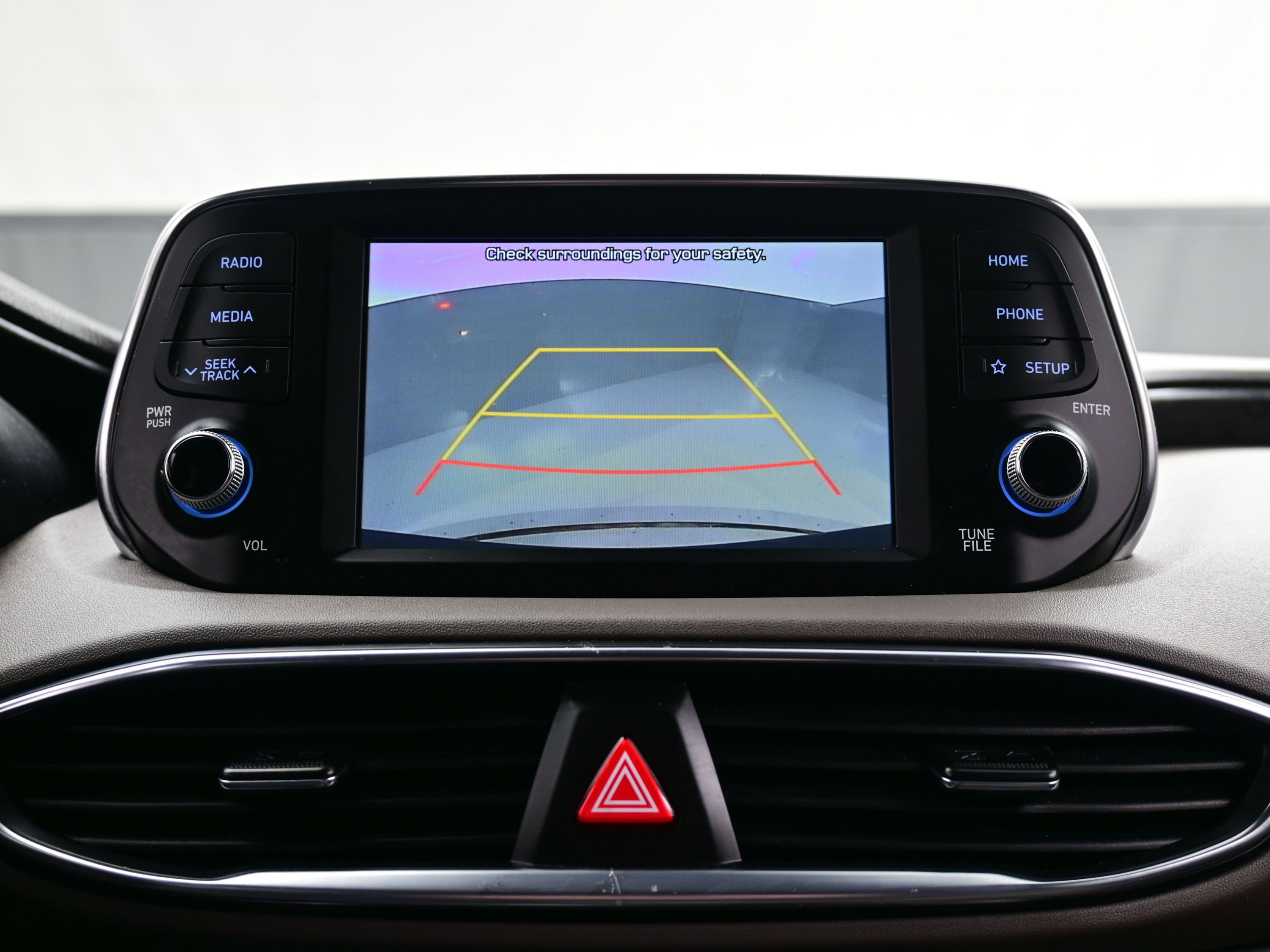 Used 2020 Hyundai Santa Fe SEL FWD image 19