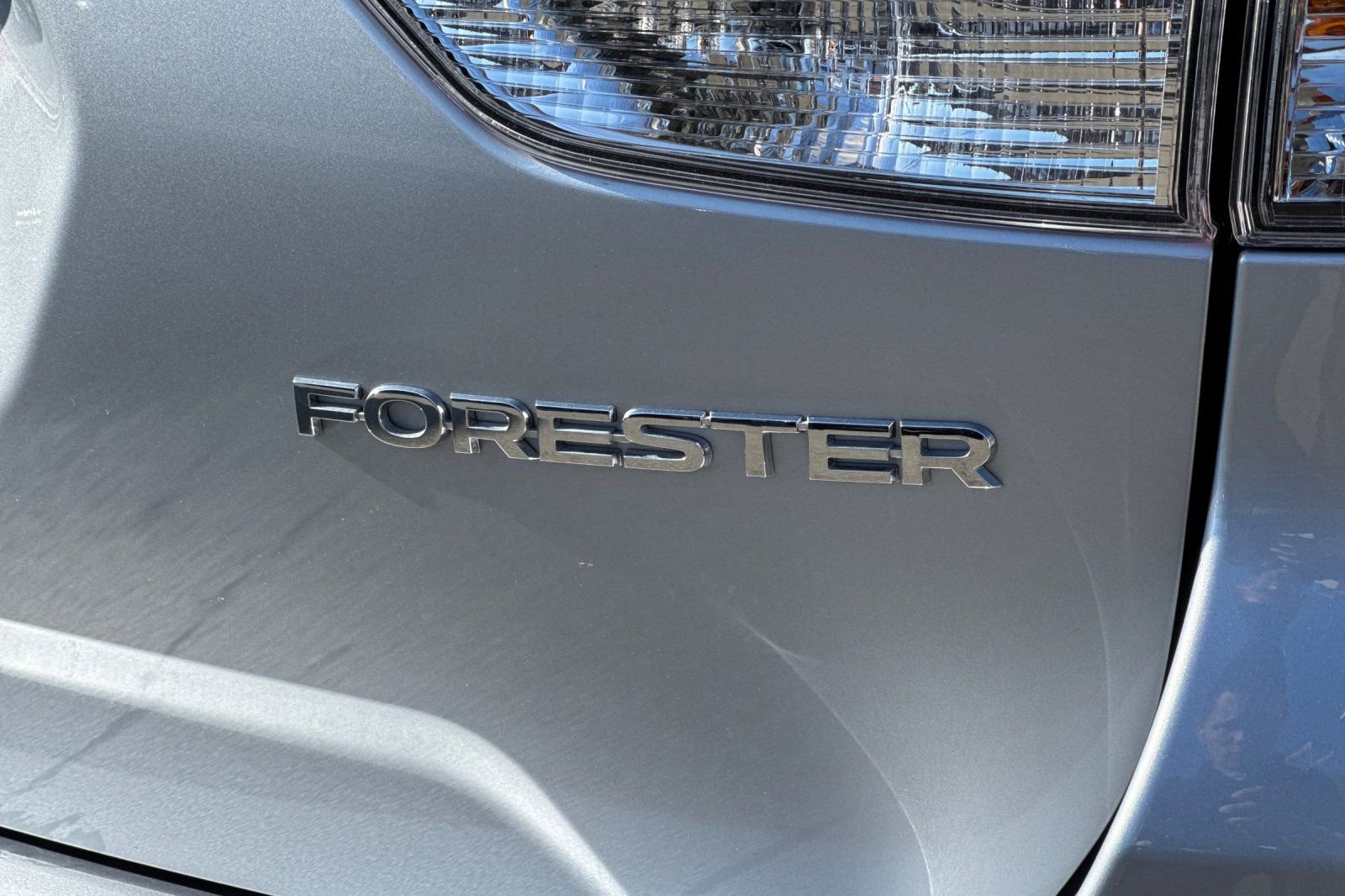 Used 2023 Subaru Forester Limited image 30