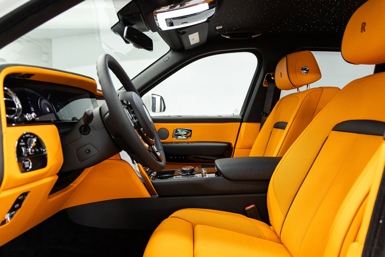 New 2026 Rolls-Royce Cullinan image 24