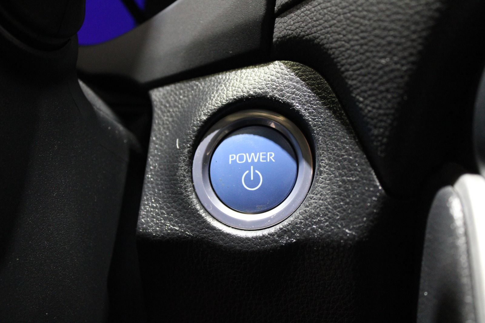 Used 2022 Toyota RAV4 XSE AWD/4WD image 30