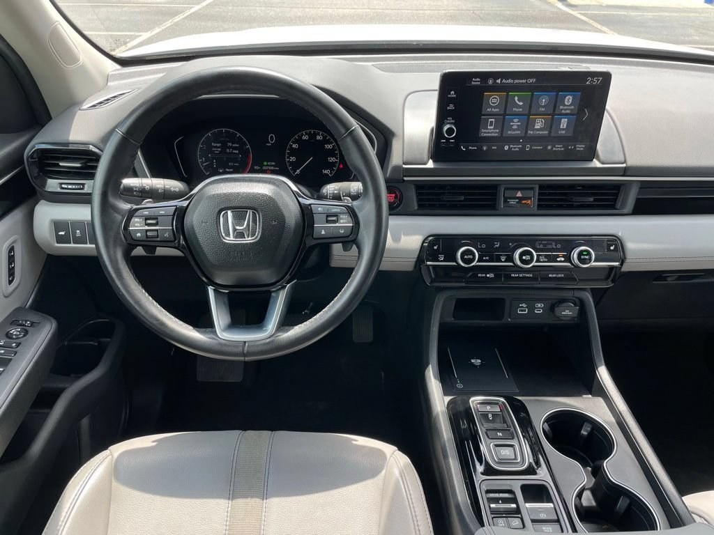 Certified 2025 Honda Pilot EX-L image 11
