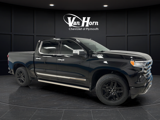 Used 2022 Chevrolet Silverado 1500 High Country w/ High Country Premium Package AWD/4WD image 1