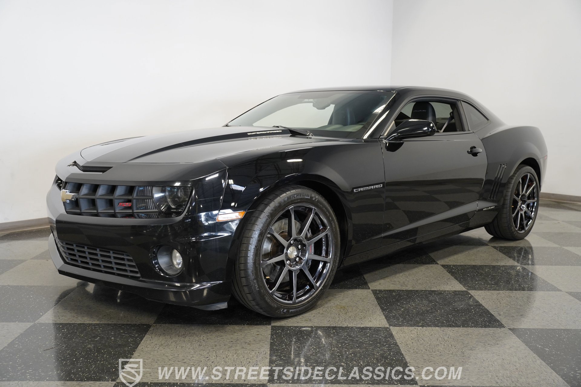 Used 2011 Chevrolet Camaro SS w/ RS Package image 5