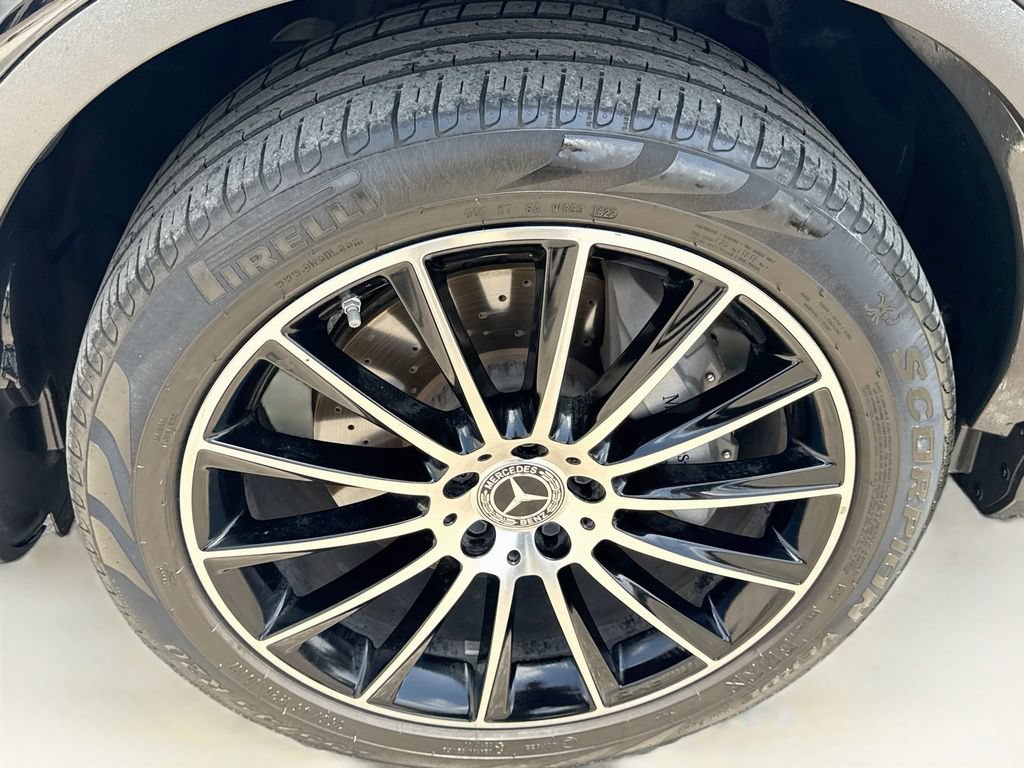 Used 2022 Mercedes-Benz GLC 300 image 39