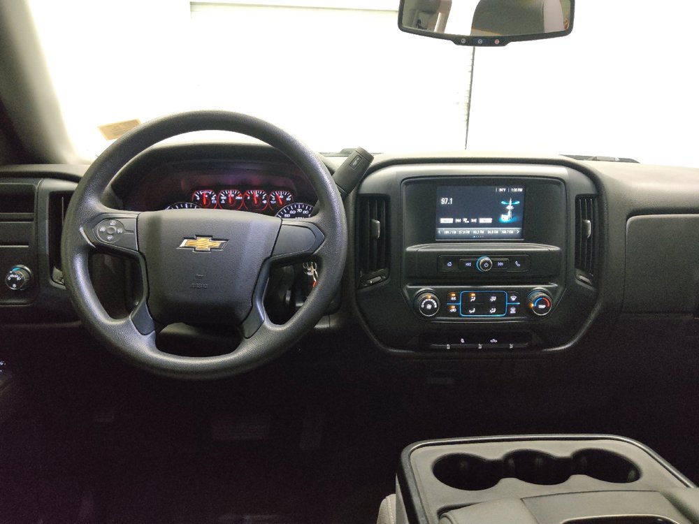 Used 2018 Chevrolet Silverado 1500 Custom w/ Custom Convenience Package RWD image 22