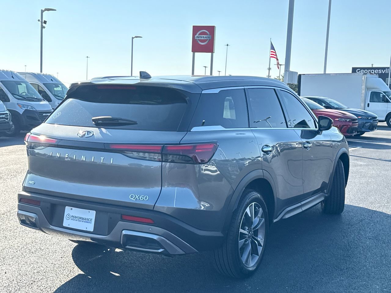 Used 2022 INFINITI QX60 Luxe image 3