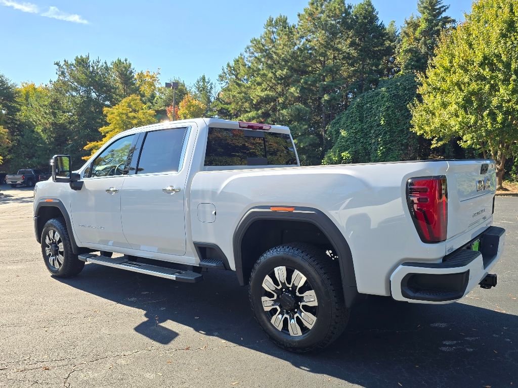 New 2026 GMC Sierra 2500 Denali w/ Denali Reserve Package image 17