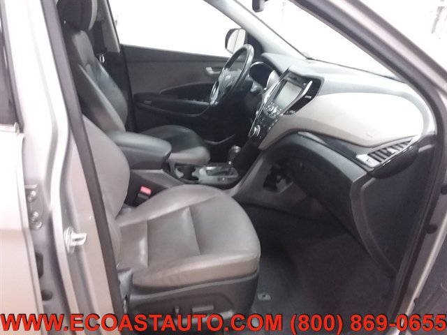 Used 2015 Hyundai Santa Fe GLS w/ Option Group 03 AWD/4WD image 13