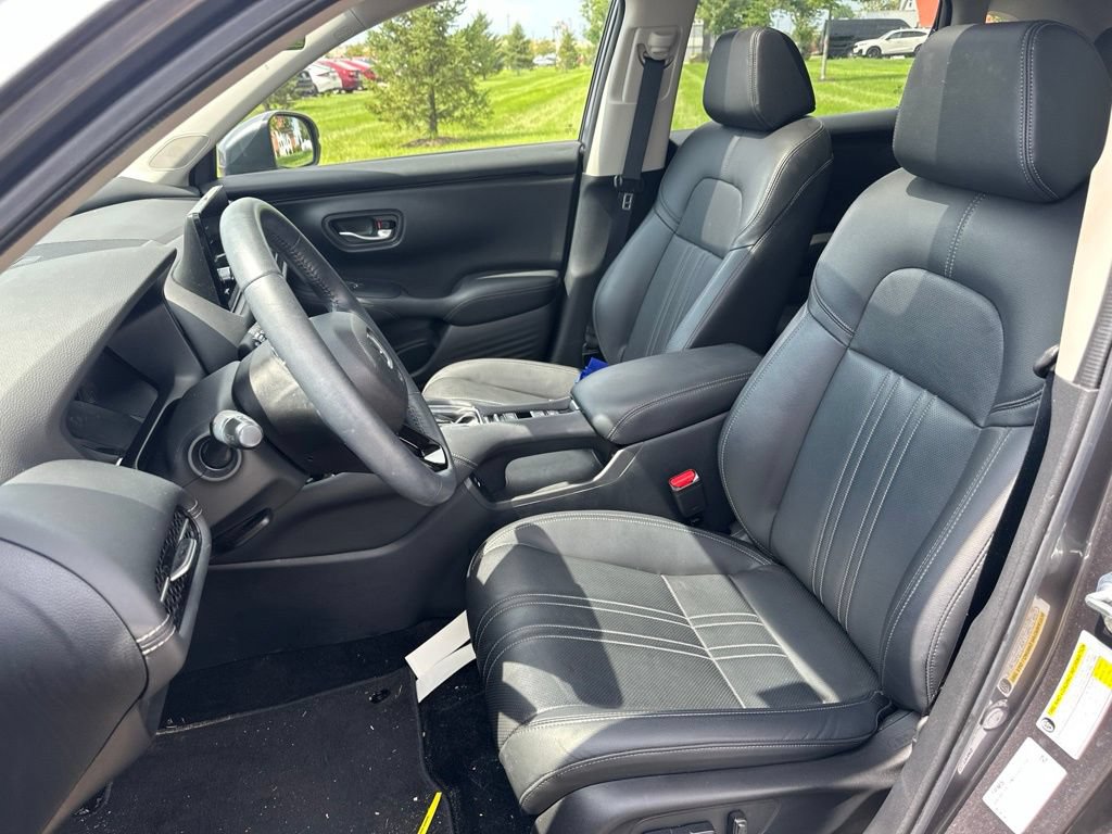 Used 2024 Honda HR-V EX-L image 16