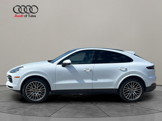 Used 2022 Porsche Cayenne Platinum Edition AWD/4WD image 4