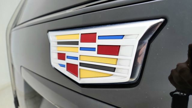 Used 2025 Cadillac Escalade Sport Platinum w/ LPO, Floor Liner Package image 16