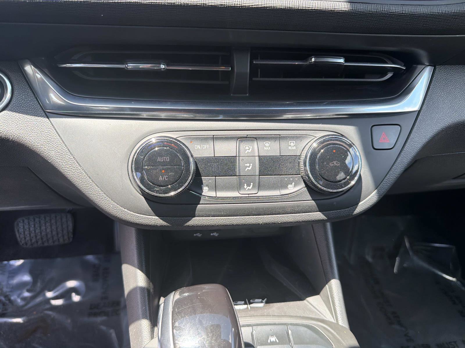 Used 2024 Buick Envista Preferred w/ Convenience I Package image 25