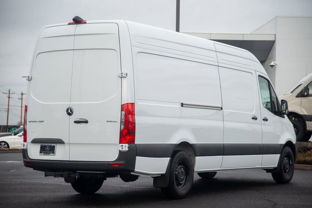 New 2025 Mercedes-Benz Sprinter 2500 image 11