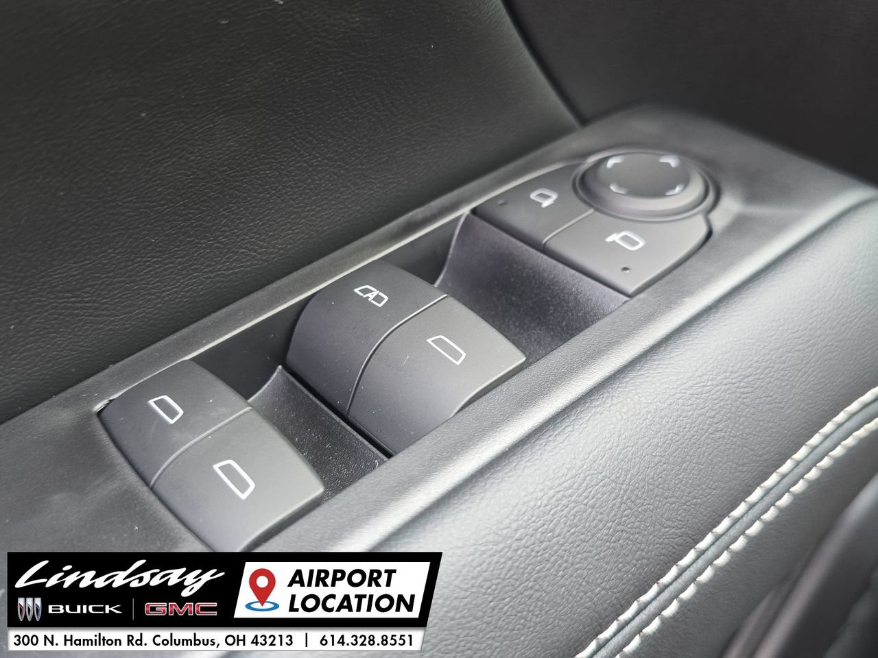 New 2027 GMC Terrain Elevation w/ Elevation Premium Package AWD/4WD image 25