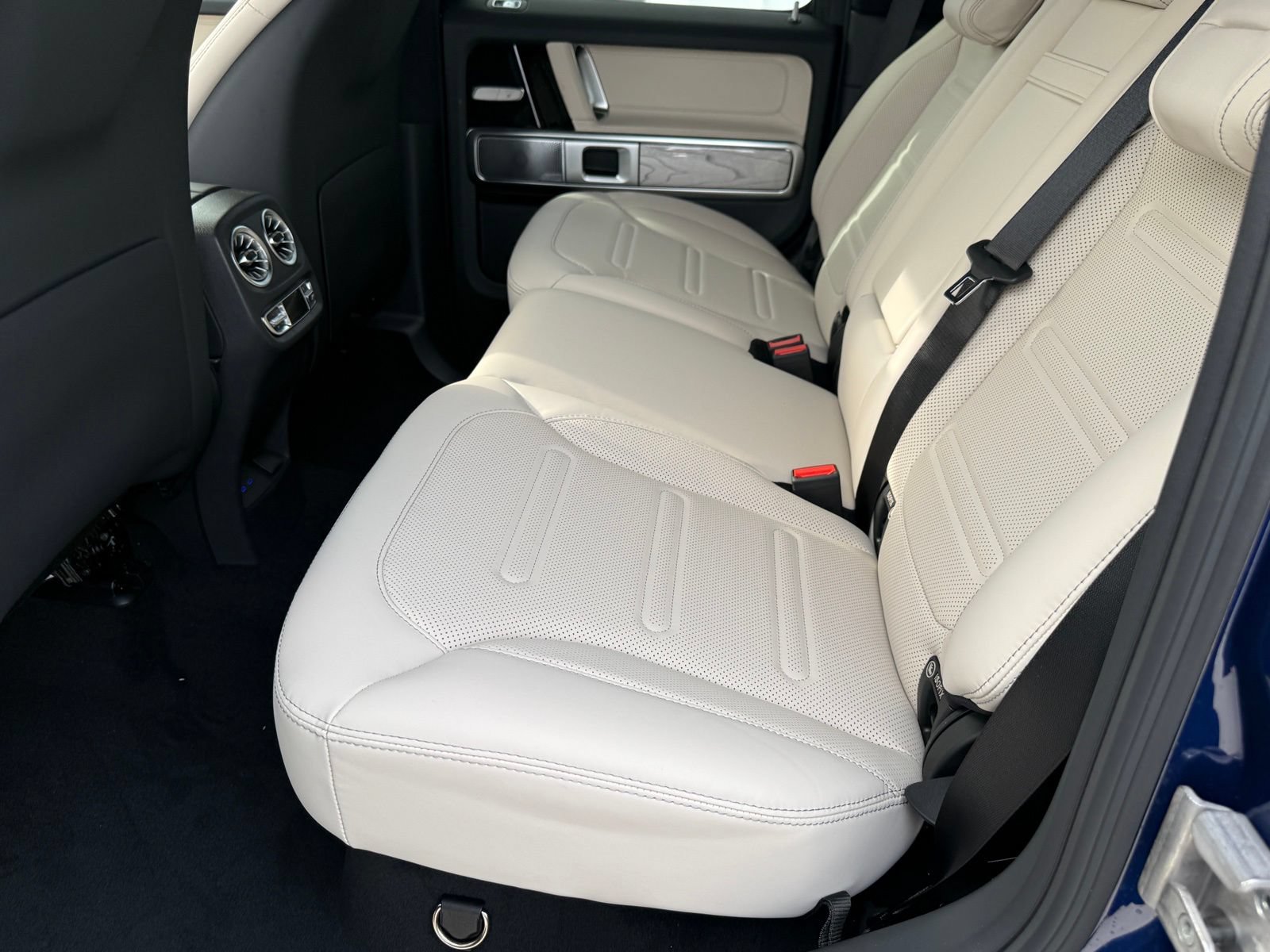New 2026 Mercedes-Benz G 580 w/ EQ Technology image 29