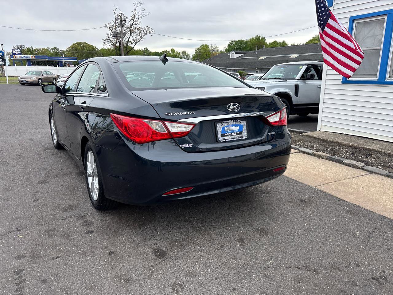 Used 2013 Hyundai Sonata Limited w/ Premium Pkg FWD image 5