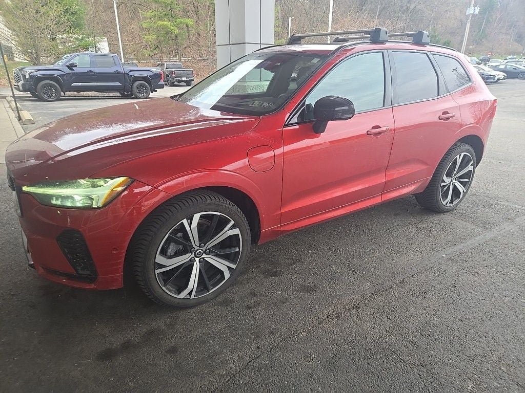Used 2023 Volvo XC60 T8 Ultimate AWD/4WD image 1