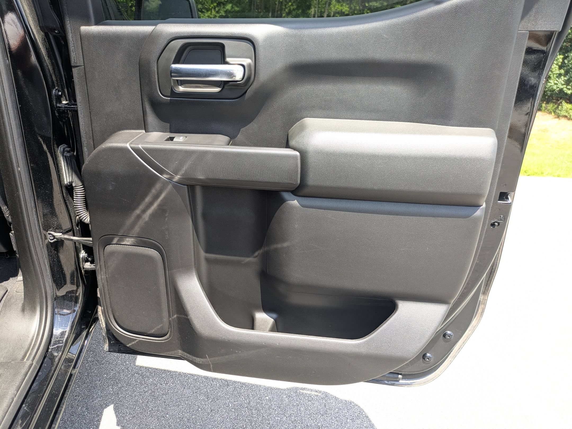 Used 2019 Chevrolet Silverado 1500 LT w/ All-Star Edition AWD/4WD image 30