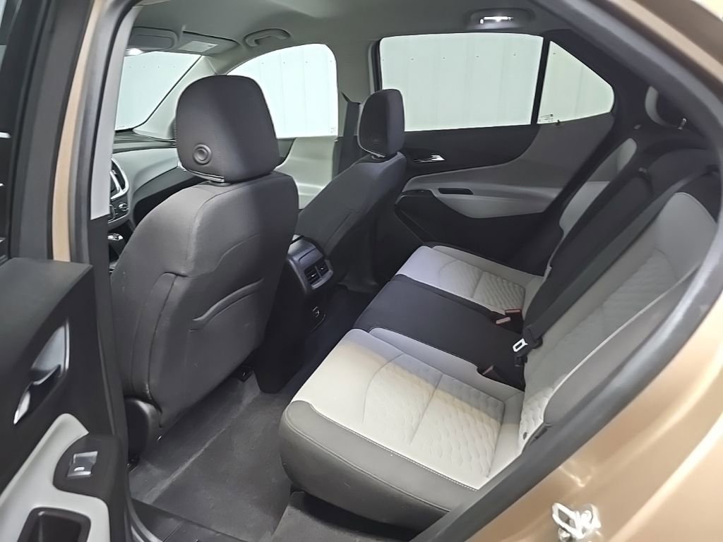 Used 2019 Chevrolet Equinox LS w/ LS Convenience Package image 26