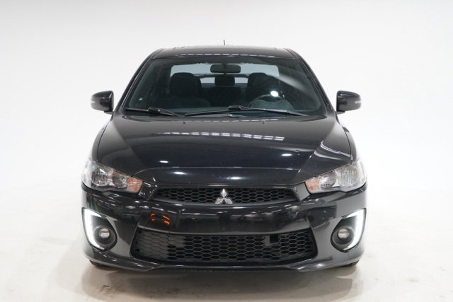 Used 2017 Mitsubishi Lancer ES image 2