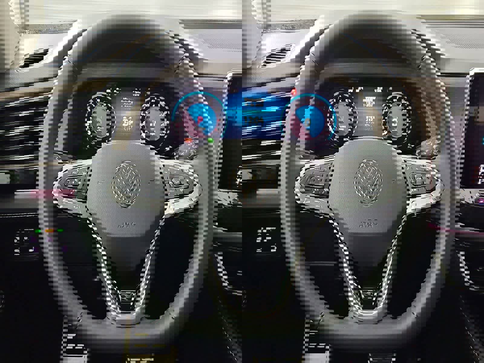 New 2026 Volkswagen Atlas SEL Premium R-Line image 24